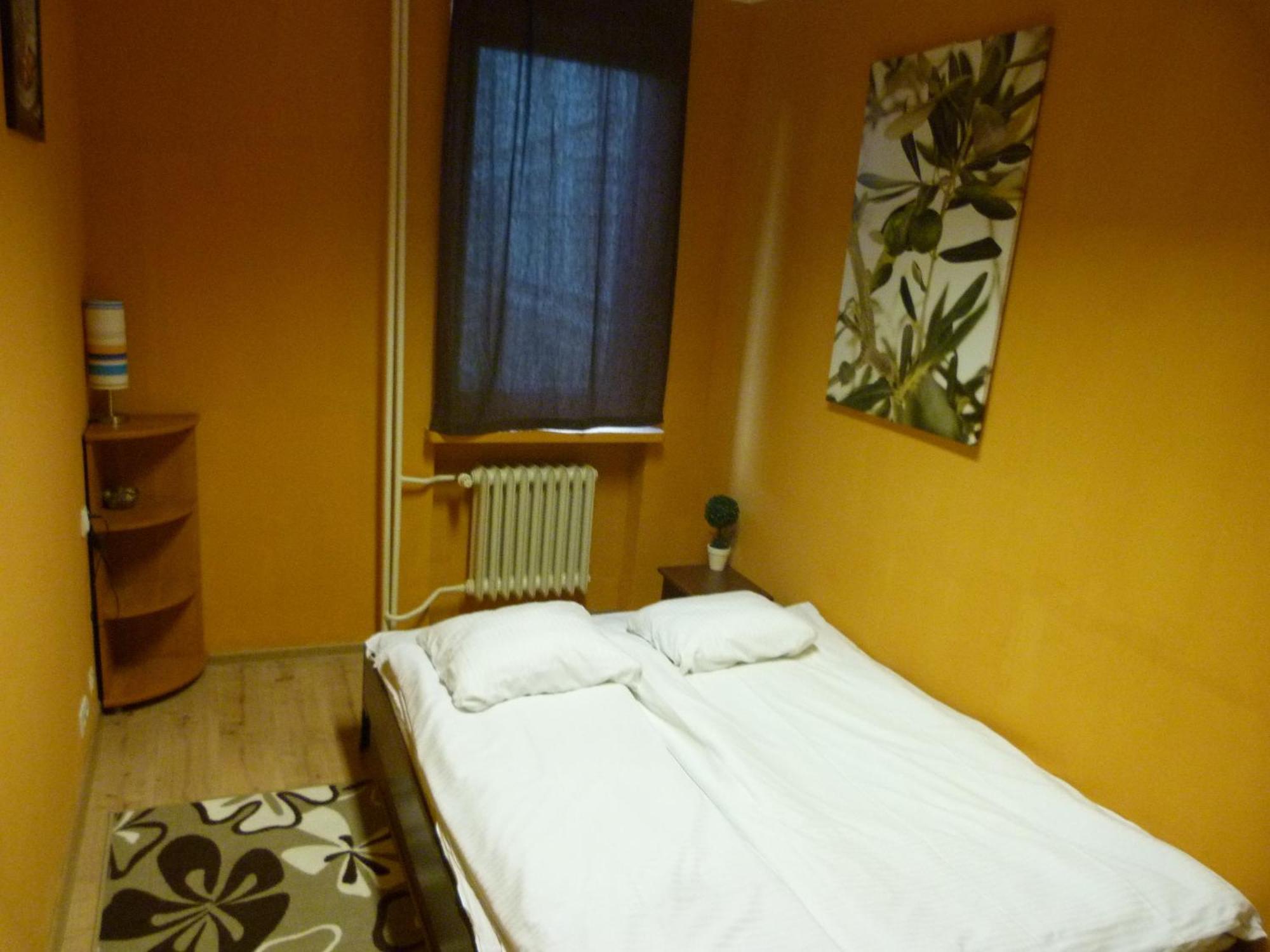 Jasna Hostelik Self Check-In Warszawa Eksteriør billede